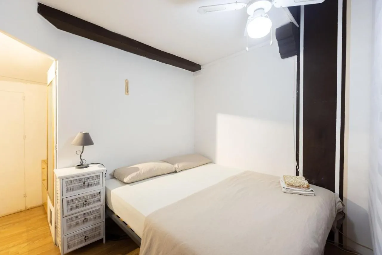 Alba, Bologna 0*,  イタリア