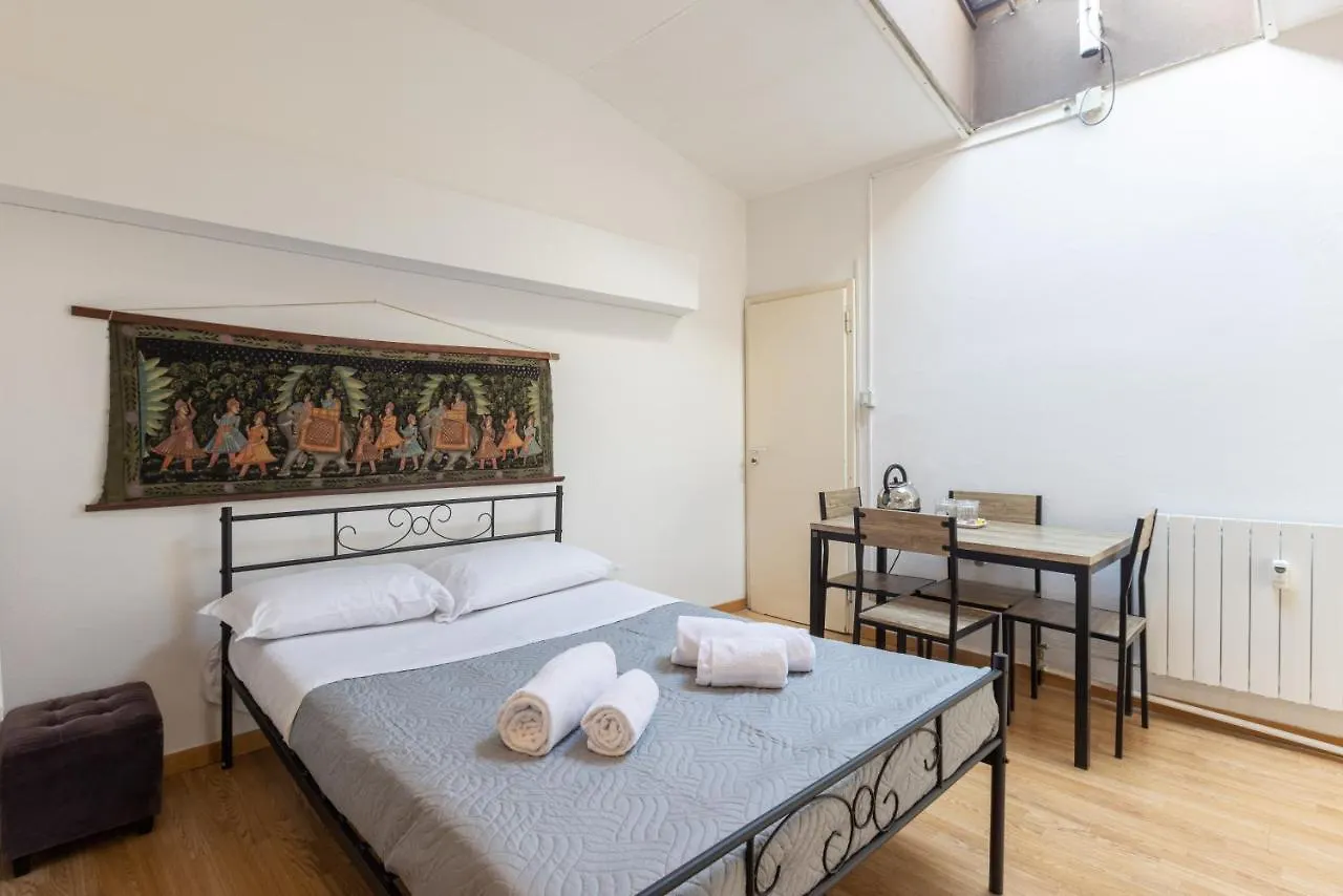 Alba, Bologna ゲストハウス